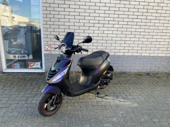 GAVE PIAGGIO ZIP SP 45KM BROM MAT DRAGON BJ2021 6000KM