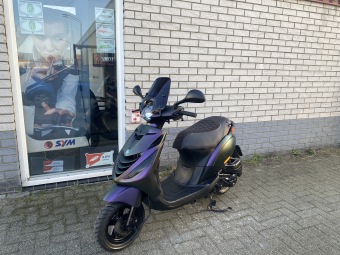 GAVE PIAGGIO ZIP SP 45KM MAT DRAGON CAMELEON BJ2017 7000KM
