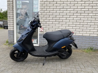 2-takt PIAGGIO ZIP SP LINE 45KM BROM MAT MIDNIGHT 2003 12000KM