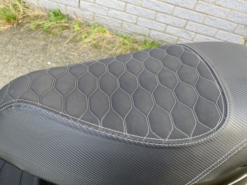 DIKKE PIAGGIO ZIP SP 45KM BROM MAT ZWART BJ2015 5000KM