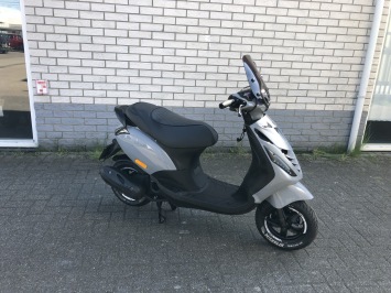 GAVE PIAGGIO ZIP SP 45KM BROM NARDO GREY BJ2016 6000KM
