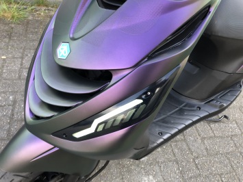 GAVE PIAGGIO ZIP SP 45KM BROM MAT DRAGON CAMELEON BJ2018 7000KM ALPHA LED 