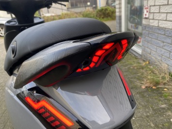 JONGE PIAGGIO ZIP SP 45KM BROM NARDO GREY  BJ2024 4000KM