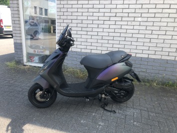 GAVE PIAGGIO ZIP SP 45KM BROM MAT DRAGON CAMELEON BJ2007 8000KM