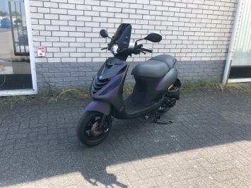 GAVE PIAGGIO ZIP SP 45KM BROM MAT DRAGON CAMELEON BJ2007 8000KM