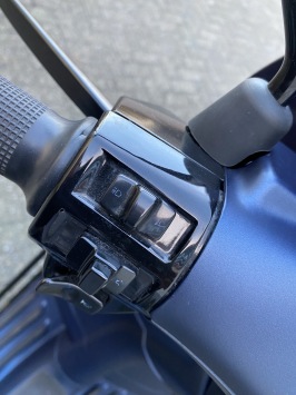 PRACHTIGE VESPA SPRINT S SPECIAL 45KM BROM MAT BLAUW BJ2021 6000KM VOL OPTIES