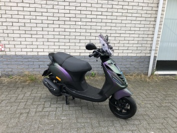 JONGE PIAGGIO ZIP SP 45KM BROM MAT DRAGON BJ2024 6000KM