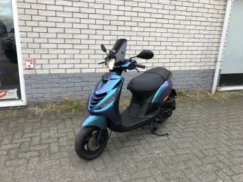  DIKKE PIAGGIO ZIP SP 45 4-TAKT MAT CAMELEON BROM  BJ2016 8000KM 