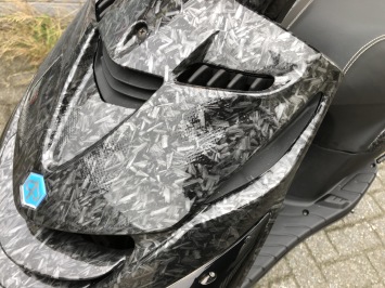 GAVE PIAGGIO ZIP SP 45 4T FORCED CARBON 4-TAKT  BROM BJ2018 6000KM