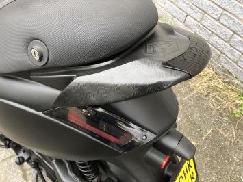 GAVE PIAGGIO ZIP SP 45 4-TAKT MAT BLACK BROM BJ2016 12000KM
