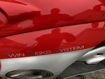 BIJNA NIEUWE MALAGUTI FIREFOX F15 LC DD 2-TAKT ROOD BJ2022 8000KM LIEFHEBBER