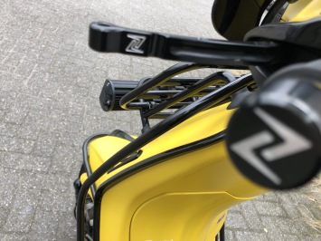DIKKE VESPA SPRINT S 45KM BROM MAT GEEL BJ2027 7000KM  VOL OPTIES