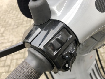 GAVE VESPA SPRINT S 45KM BROM NARDO GREY BJ2020 7000KM VOL OPTIES