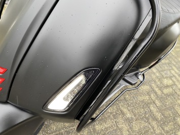 MOOIE VESPA SPRINT S 45KM 4-TAKT BROM MAT BLACK 8000KM BJ2021