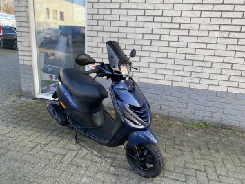 DIKKE PIAGGIO ZIP SP 45KM 4T MIDNIGHT BLEU BJ2016 8000KM