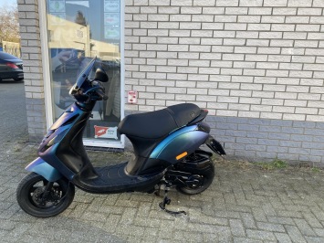 DIKKE PIAGGIO ZIP SP 45KM 4T MAT CAMELEON  BJ2016 6000KM