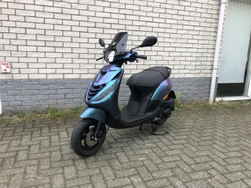 GAVE PIAGGIO ZIP SP 45KM BROM CAMELEON BJ2018 1500KM