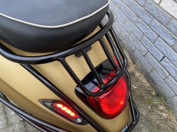 DIKKE  VESPA SPRINT S 45KM BROM MARRAKESCH GOLD  BJ2022 13000KM