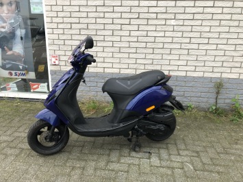 SUPER SNELLE PIAGGIO ZIP SP 45KM BROM BMW BLAUW 80CC 2012 7000KM