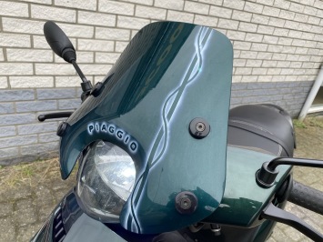 DIKKE PIAGGIO ZIP SP 45 4-TAKT JAGUAR GREEN  BROM  BJ2020 11000KM 