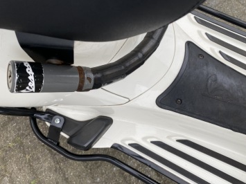 MOOIE VESPA SPRINT S 45KM BROM BLACK ON WHITE BJ2019 8000KM