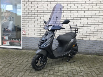 PIAGGIO ZIP SP PSYCHEDELIC ZWART 45 4-TAKT euro5  SNOR of BROM MAT GROEN NIEUW 0KM 2023