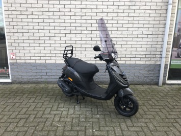 PIAGGIO ZIP SP PSYCHEDELIC ZWART 45 4-TAKT euro5  SNOR of BROM MAT GROEN NIEUW 0KM 2023