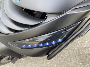 DIKKE PIAGGIO ZIP SP 45KM BROM MAT BLACK BJ2006 9000KM