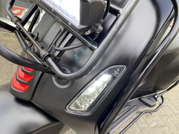 GAVE VESPA SPRINT S 45KM 4-TAKT BROM MAT BLACK 10.000KM BJ2022