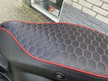 GAVE VESPA SPRINT S 45KM 4-TAKT BROM MAT BLACK 10.000KM BJ2022