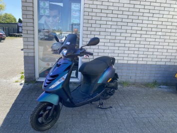 GAVE PIAGGIO ZIP SP 45KM BROM MAT CAMELEON BJ2008 9000KM