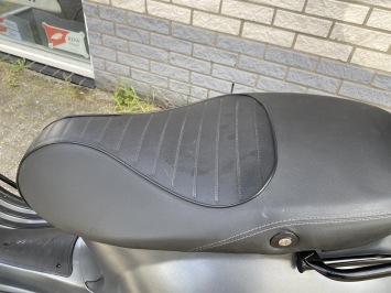 MOOIE VESPA SPRINT S 45KM BROM MAT GREY BJ2019 9000KM 4-TAKT CARBON 