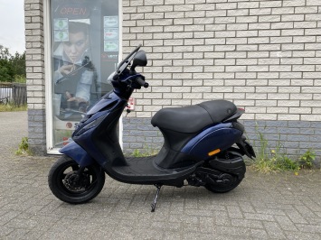 MOOIE PIAGGIO ZIP SP 45KM BROM MIDNOGHT BLEU BJ2013 9.000KM