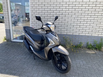 NETTE SYM SYMFONY SR BROM 45KM 4-TAKT BRONS BJ2019 7000KM