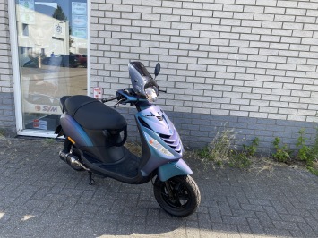 GAVE PIAGGIO ZIP SP 45KM BROM MAT CAMELEON BJ2017 11000KM