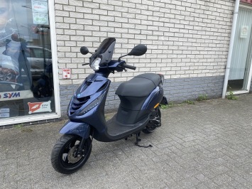 2-TAKT VERSE PIAGGIO ZIP SP 45KM BROM MIDNIGHT BLEU BJ2003 5000KM