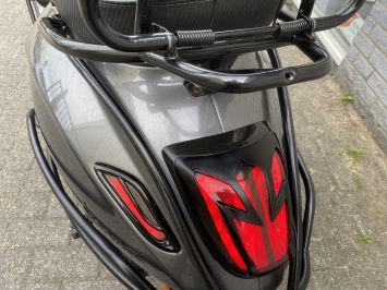 DIKKE VESPA SPRINT S 45KM BROM PORSCHE AGAAT GRIJS CARBON 2014 8000KM