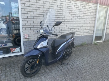 HELE MOOIE SYM SYMFONY ST BROM 45KM 4-TAKT MAT BLAUW  BJ2022 8000KM