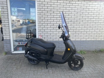 LEUKE SYM FIDDLE 2 BROM 45KM 4-TAKT MAT BLACK  BJ2019 13000KM VOL OPTIES