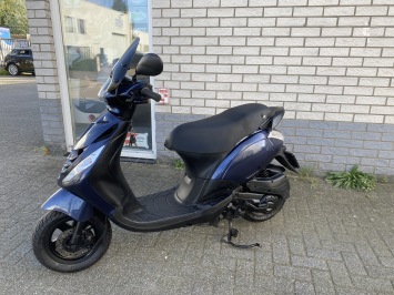 DIKKE PIAGGIO ZIP SP 45KM 4T MIDNIGHT BLEU BJ2017 10.000KM