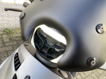 LEUKE PIAGGIO ZIP SP 45KM BROM MAT GREY BJ2019 9000KM