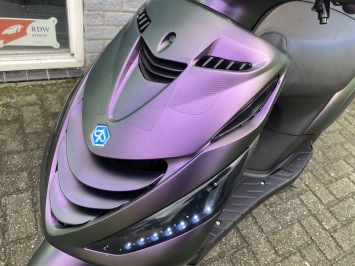 GAVE PIAGGIO ZIP SP 45 4-TAKT MAT DRAGON BROM BJ2015 8.000KM