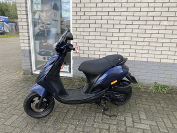 DIKKE PIAGGIO ZIP SP 45KM 4T MIDNIGHT BLEU BJ2017 7.000KM