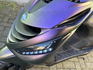 GAVE PIAGGIO ZIP SP 45 4-TAKT MAT DRAGON BROM BJ2016 8.000KM