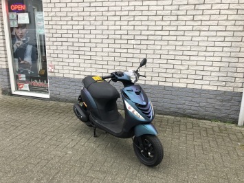 NIEUWE DJJD  E AVANTGARDE  2000 WATT BOSCH MOTOR BJ2021 NIEUW OKM