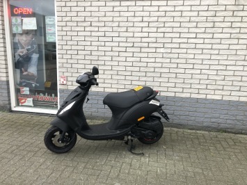 NIEUWE DJJD  E AVANTGARDE  2000 WATT BOSCH MOTOR BJ2021 NIEUW OKM