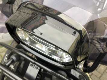 SPECIAL VESPA SPRINT  BLACK ON BLACK SPECIAL VOL OPTIES BJ2025 0KM