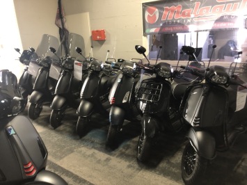 12-03-2025 Volledig nieuwe aanvoer piaggio zip en vespa sprint kom langs