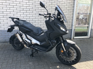 NETTE HONDA X-ADV 750 BJ2019 9024KM MAT BLACK FUL OPTIONS G-KNOP