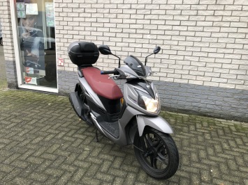 JONGE SYM SYMFHONY ST 125CC ZEER NETJES 2021 1100KM 
